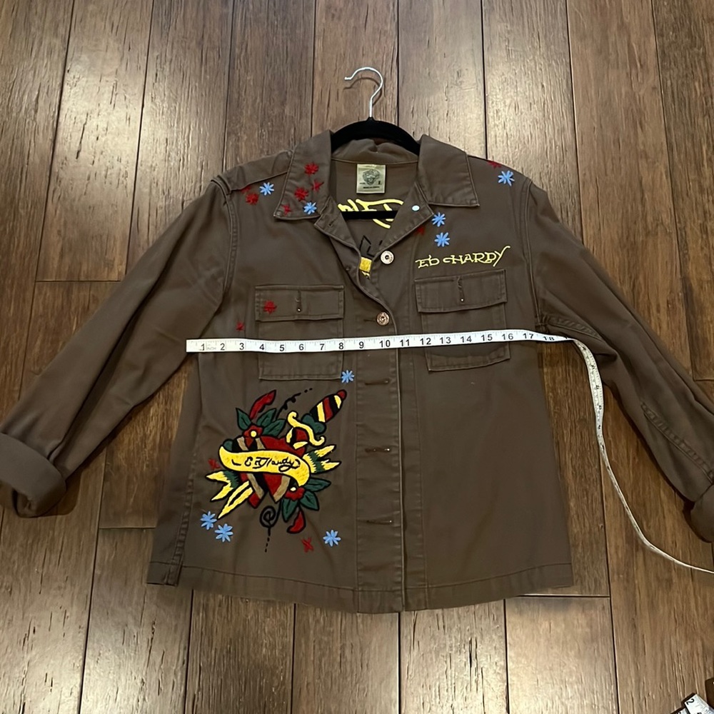 Ed Hardy brown embroidered jacked! Authentic embroidery. Size L